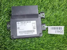 Блок управления стояночным тормозом Volkswagen Tiguan