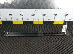 Амортизатор крышки багажника Volkswagen Tiguan