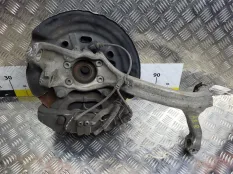 Кулак поворотный Audi A8