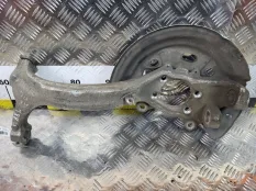 Кулак поворотный Audi A8