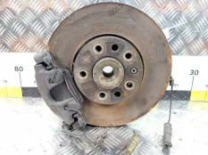 Кулак поворотный Opel Zafira A