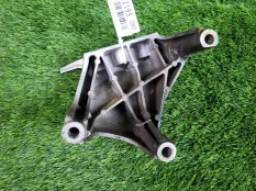 Кронштейн двигателя Opel Astra J GTC