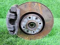 Кулак поворотный Peugeot 207 3d