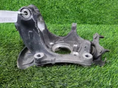 Кулак поворотный Volkswagen Passat