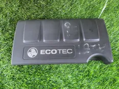 Крышка двигателя декоративная Opel Corsa