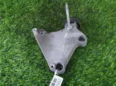 Кронштейн компрессора кондиционера Chevrolet Captiva