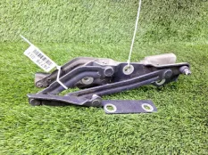 Петли капота Opel Vectra B