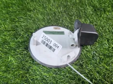 Лючок бензобака Opel Astra