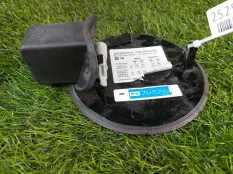 Лючок бензобака Opel Vectra C