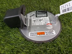 Лючок бензобака Opel Vectra C