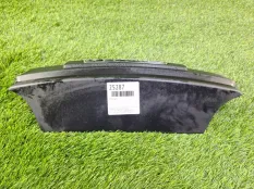 Крышка двигателя декоративная Audi A8