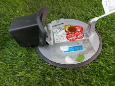 Лючок бензобака Opel Astra