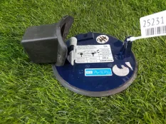 Лючок бензобака Opel Astra