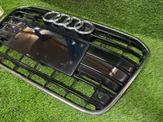 Решетка радиатора Audi A6