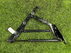 Петля крышки багажника Jaguar XJ