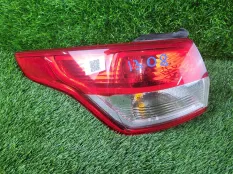 Фонарь задний Ford Kuga