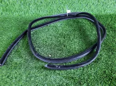 Уплотнительная резинка боковой двери BMW 3-Series