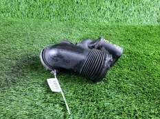 Патрубок воздушный BMW 3-Series