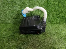 Бачок омывателя Volkswagen Golf