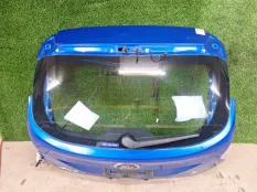 Крышка багажника Ford Focus 3
