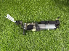 Доводчик двери багажника Audi Q5