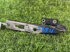 Петля капота Audi A4