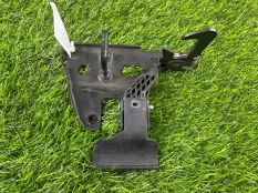 Замок капота Audi A6