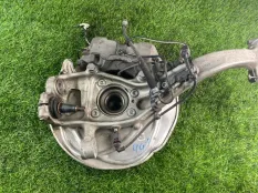Кулак поворотный Audi A4