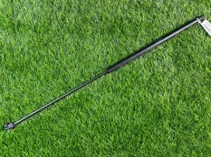 Амортизатор капота Volkswagen Passat