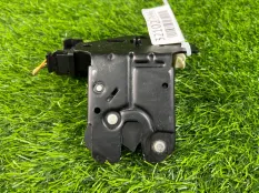 Замок багажника Audi A4