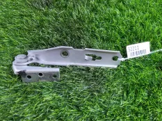 Петля капота Audi A4