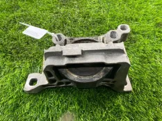 Опора двигателя Ford Kuga