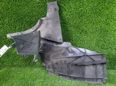 Подкрылок Saab 9-3