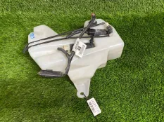 Бачок стеклоомывателя Ford Kuga