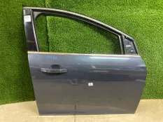 Дверь в сборе Ford Focus 3
