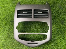 Рамка магнитолы Chevrolet Aveo