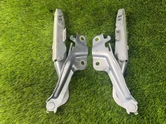 Петли капота Jaguar XF