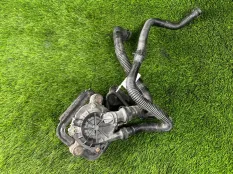 Насос продувки катализатора Audi Q7