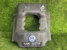 Крышка двигателя декоративная Volkswagen Passat
