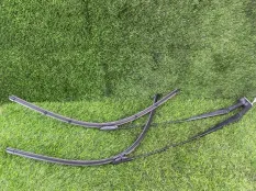 Дворник / Поводок стеклоочистителя Citroen C4 Picasso