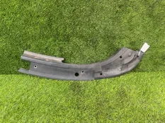 Накладка замка капота Chevrolet Captiva