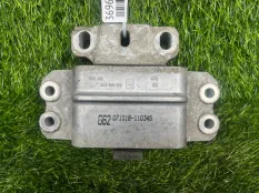 Опора КПП Volkswagen Passat