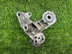 Кронштейн двигателя Audi A4