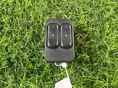 Блок стеклоподъемников Opel Meriva A