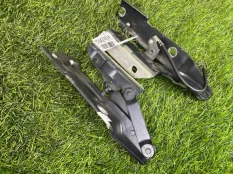 Петля капота BMW 5-Series