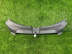 Накладка замка капота Audi A6