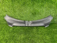 Накладка замка капота Audi A6