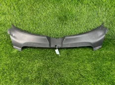 Накладка замка капота Audi A6