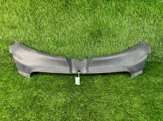 Накладка замка капота Audi A6