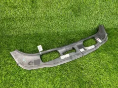 Накладка замка капота Porsche Panamera